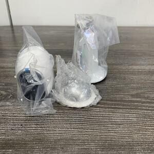 New! Netgear Arlo 5EX184SH34E35 Add-On Camera With Base.